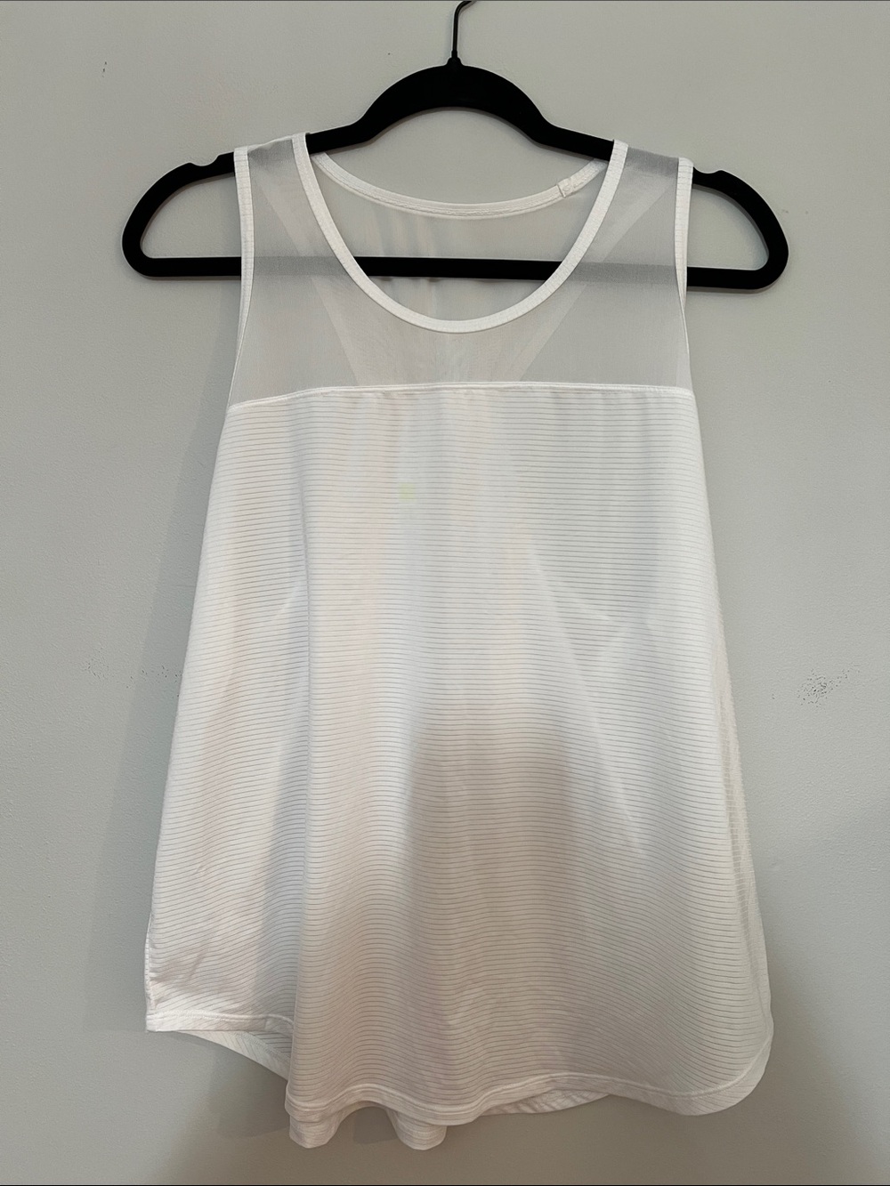 Xersion White Sheer Performance Dr-Fit Breathable Tank Top Mesh Racer Back